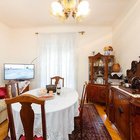 Apartment Dragana Kaštela Buitenkant foto