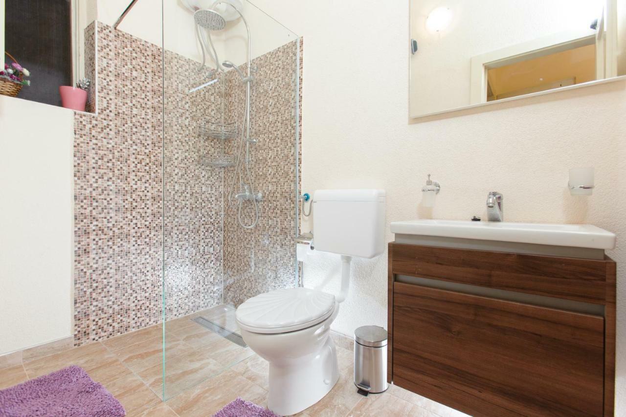 Apartment Dragana Kaštela Buitenkant foto